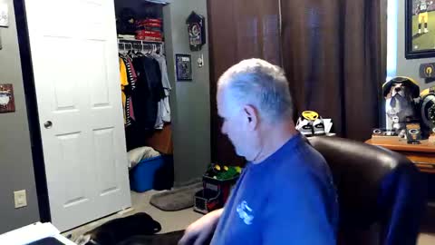 Papa online show from November 21, 8:19 pm