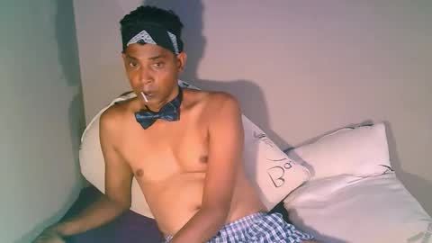 Theo online show from April 21, 6:58 pm