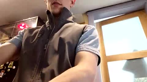 sir. Grummps online show from April 25, 8:06 pm