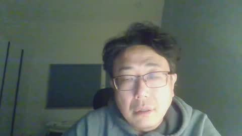 insuclee197641 online show from March 30, 1:45 pm