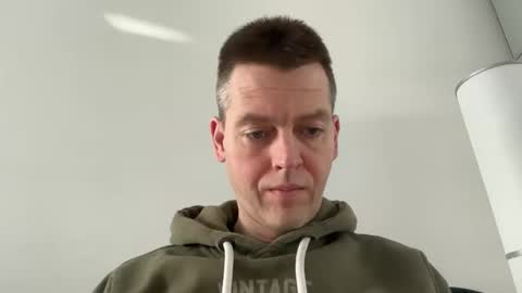 InterestedHun online show from February 4, 10:54 am