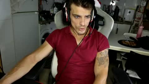 Paul online show from July 12, 11:34 am