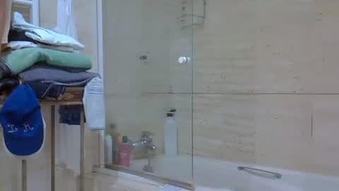 isd1969 online show from October 26, 1:13 pm