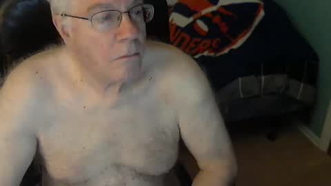 islesman22 online show from October 3, 9:14 am