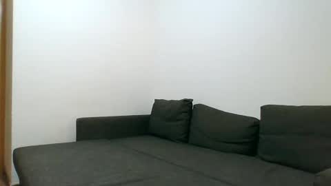 Snapshot of italianboybcn chatting on December 21, 8:39 am italianboybcn online show from December 21, 8:39 am