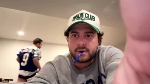 italianladd online show from November 7, 3:54 am