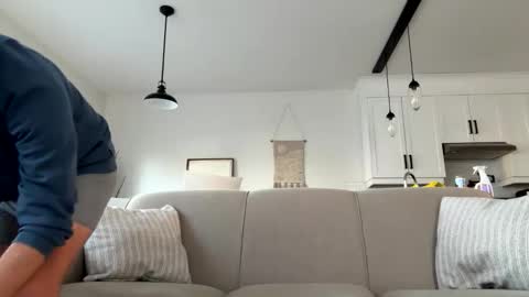 italianladd online show from April 7, 11:16 pm