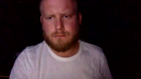 italianstlln515 online show from November 28, 5:21 am