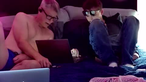 JnJ online show from April 16, 7:52 am