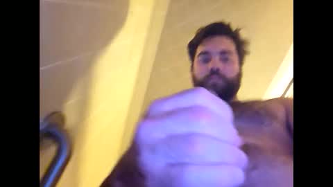 Snapshot of itsdaiton chatting on October 6, 12:10 pm Daiton online show from October 6, 12:10 pm