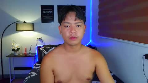 jay jay online show from April 14, 11:54 am