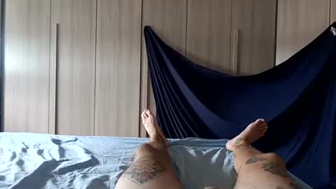 ivan593245 online show from August 3, 7:51 am