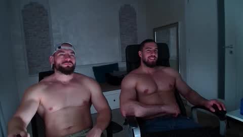 IvanHydee online show from February 20, 6:19 am