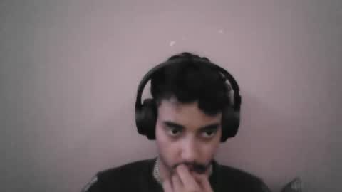 iwannadiie online show from September 27, 11:19 am