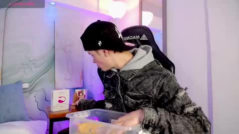 JACK  online show from March 9, 11:59 am