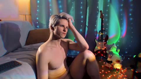 brestonsweet online show from December 15, 7:55 pm