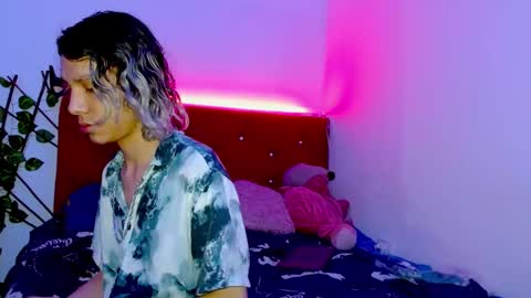 Laick online show from December 2, 12:05 pm