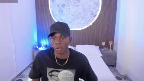 Jackson online show from March 25, 2:32 pm