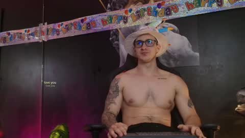 Jackson Olsen online show from October 24, 9:38 pm