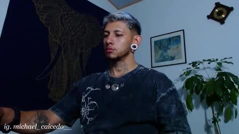 Michael Caicedo online show from October 9, 5:23 am