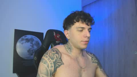 jacobb116 online show from November 5, 1:07 am