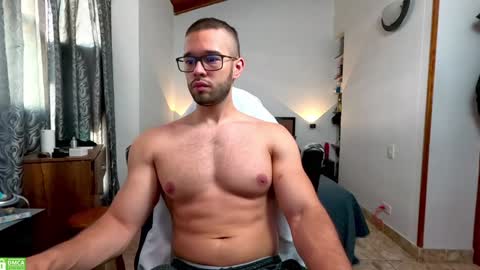 Jacob online show from December 6, 2:28 pm