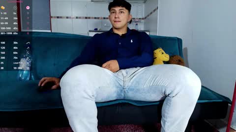 jacobo online show from December 17, 2:46 pm