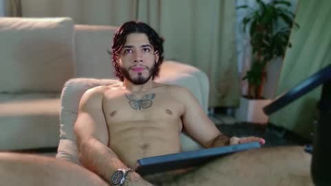 Jaden Feynman online show from December 19, 9:50 am