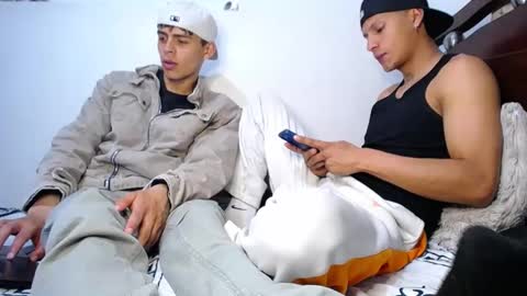Snapshot of jahn_ashford1 chatting on February 8, 11:46 pm jahn_ashford1 online show from February 8, 11:46 pm