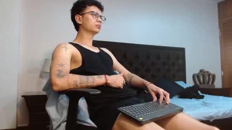 Snapshot of jaico_santos chatting on September 22, 11:48 pm jaico_santos online show from September 22, 11:48 pm