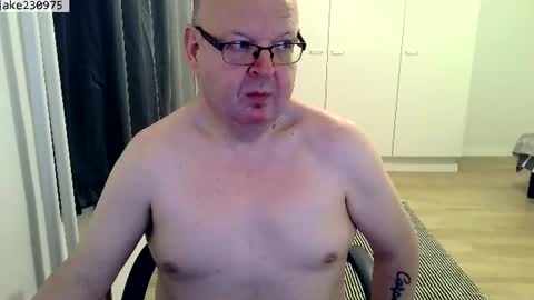 Jake2309 online show from June 24, 7:50 pm