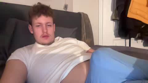 Snapshot of jake_jackson1 chatting on March 1, 11:37 pm jake_jackson1 online show from March 1, 11:37 pm