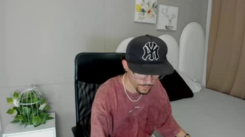 Jake  online show from May 26, 7:21 pm