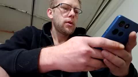 JakeysSnakey420 online show from April 7, 1:55 pm