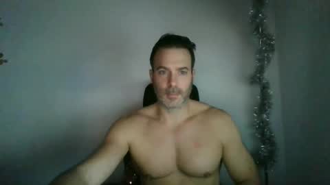 jam3s5959 online show from December 10, 11:00 pm