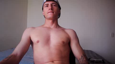jamesss____ online show from December 16, 4:05 pm