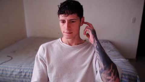 jamesss____ online show from January 8, 3:50 pm