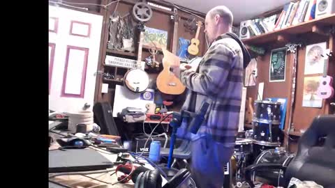 Snapshot of jameswebbscope chatting on January 15, 7:59 am Jameswebbscope online show from January 15, 7:59 am