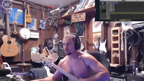 Snapshot of jameswebbscope chatting on October 19, 9:07 pm Jameswebbscope online show from October 19, 9:07 pm