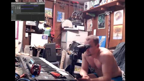 Snapshot of jameswebbscope chatting on December 24, 1:28 pm Jameswebbscope online show from December 24, 1:28 pm