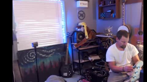 Jameswebbscope online show from April 20, 10:23 pm