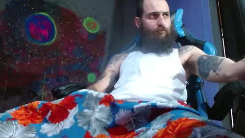 Jammes. online show from February 1, 5:37 pm