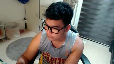 Jason online show from April 4, 4:04 pm