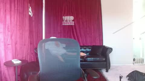 Jason Sweets online show from December 25, 4:11 pm