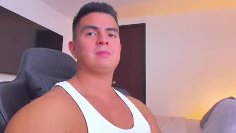 JBrooksXx online show from September 8, 6:40 pm