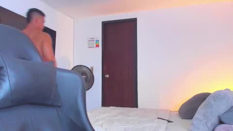 JBrooksXx online show from September 11, 4:11 am