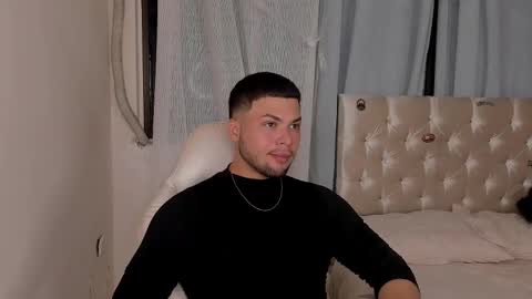 Snapshot of jasson_brown1 chatting on October 19, 3:55 am JASSON BROWN online show from October 19, 3:55 am