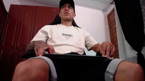 JKing  online show from May 23, 2:06 am