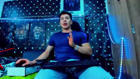 Javier online show from October 9, 12:15 am