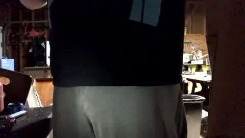 Snapshot of jawssharkparty chatting on September 25, 3:16 am Jaws online show from September 25, 3:16 am